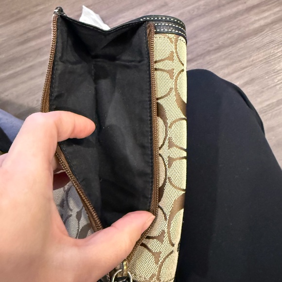 Coach Legacy Gigi Canvas Tote w/ Matching Wristlet & Wallet - Picture 8 of 16